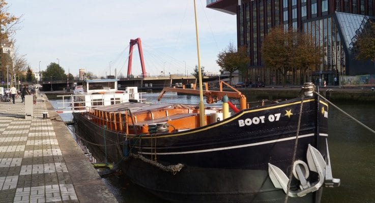 Boat Hotel