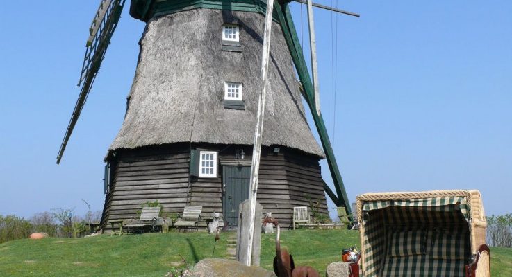 Unieke Molen vlakbij de Oostzee