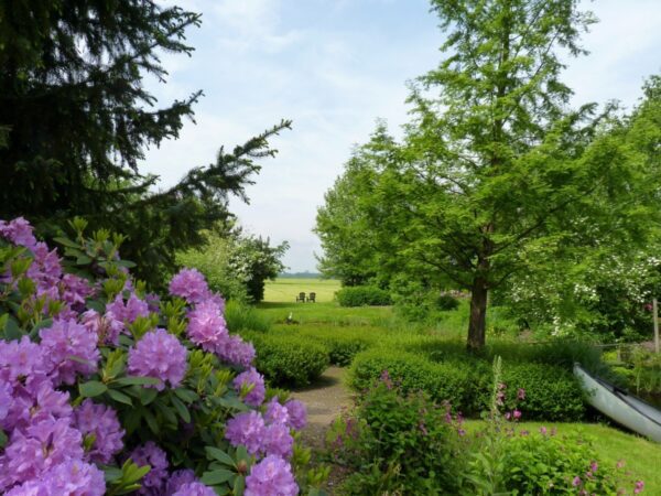 overnachting-kasteeltuin-vijver-uitvalsbasis