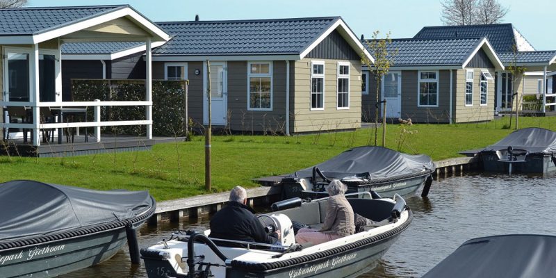 vakantiepark giethoorn varen