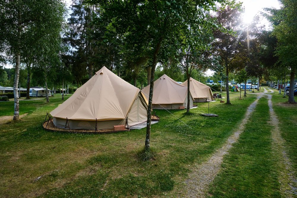 Lee Intrekking Klusjesman Tipi tent op Camping Auf Kengert | Supertrips.nl