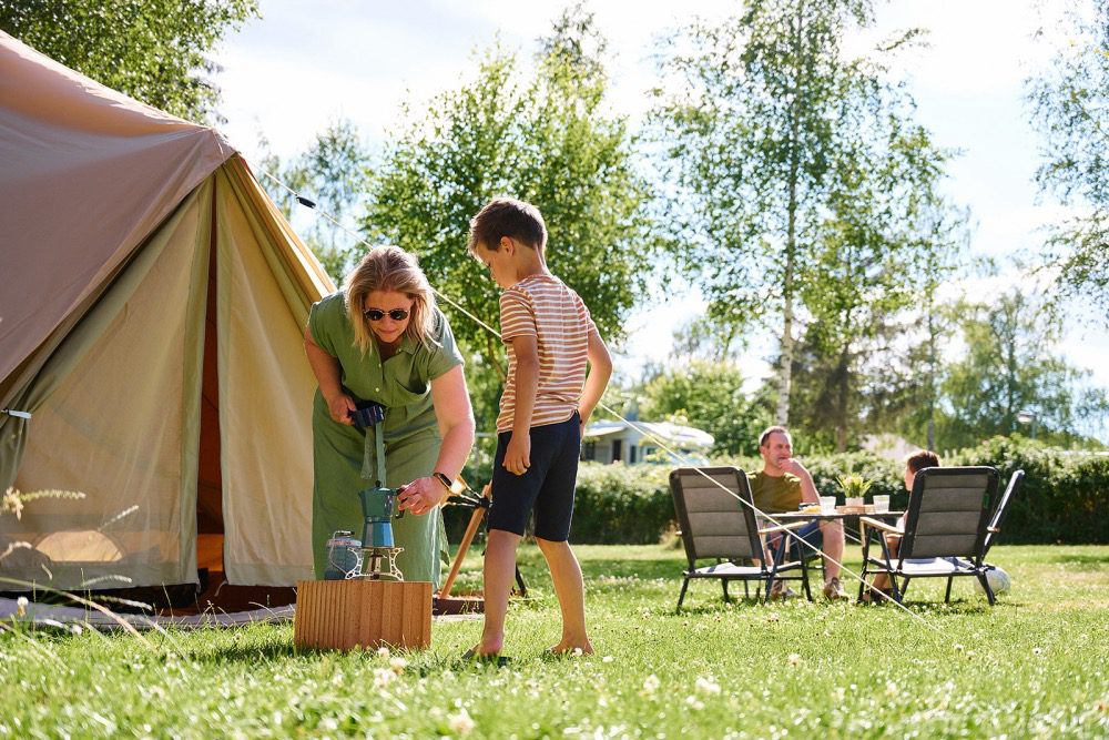 Lee Intrekking Klusjesman Tipi tent op Camping Auf Kengert | Supertrips.nl