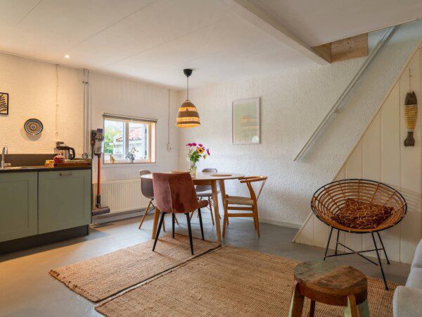 tiny surf house