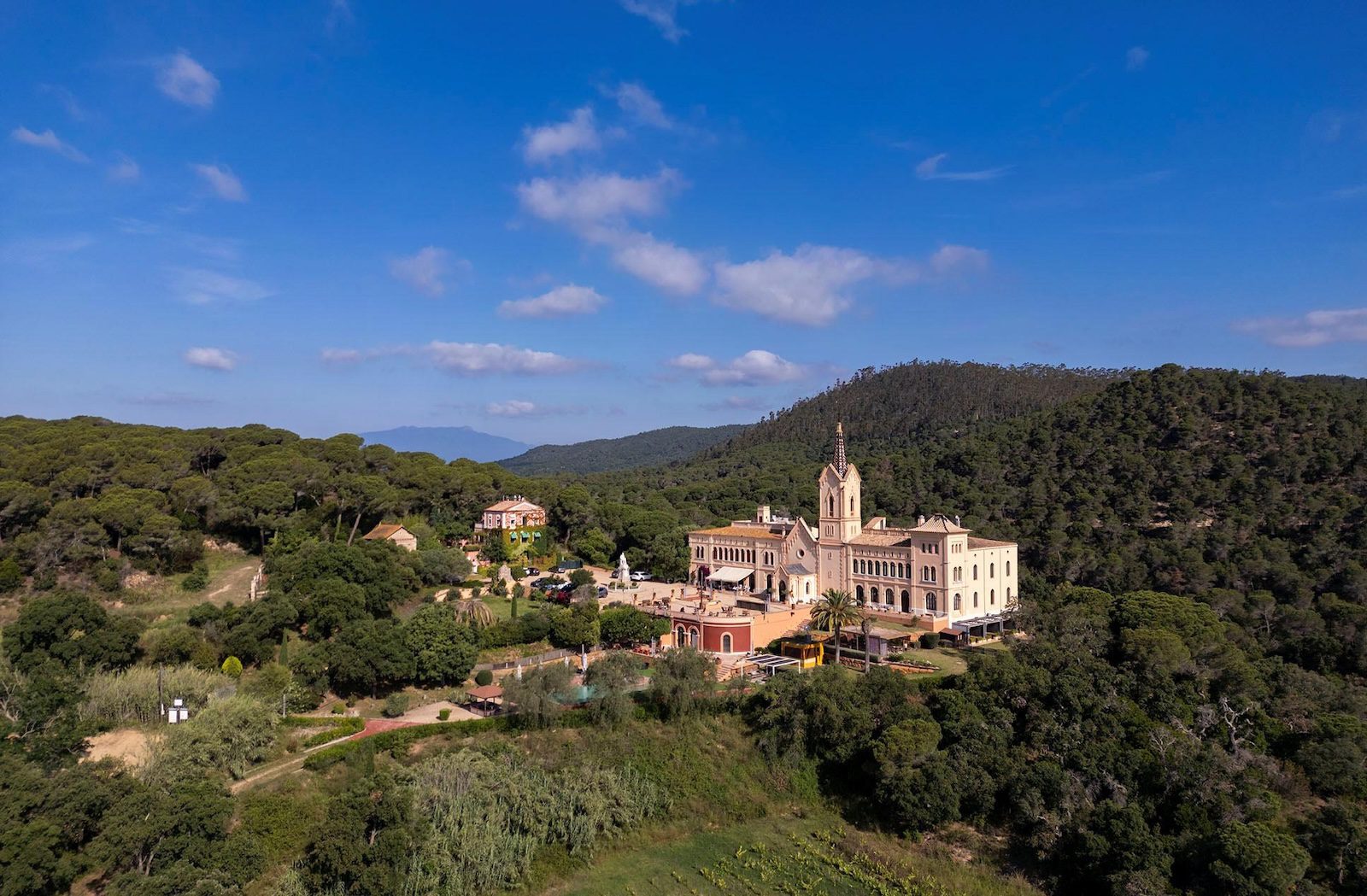 Supertrips - Luxe hotel in een oud klooster