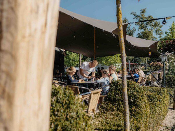 nutchel den blanken