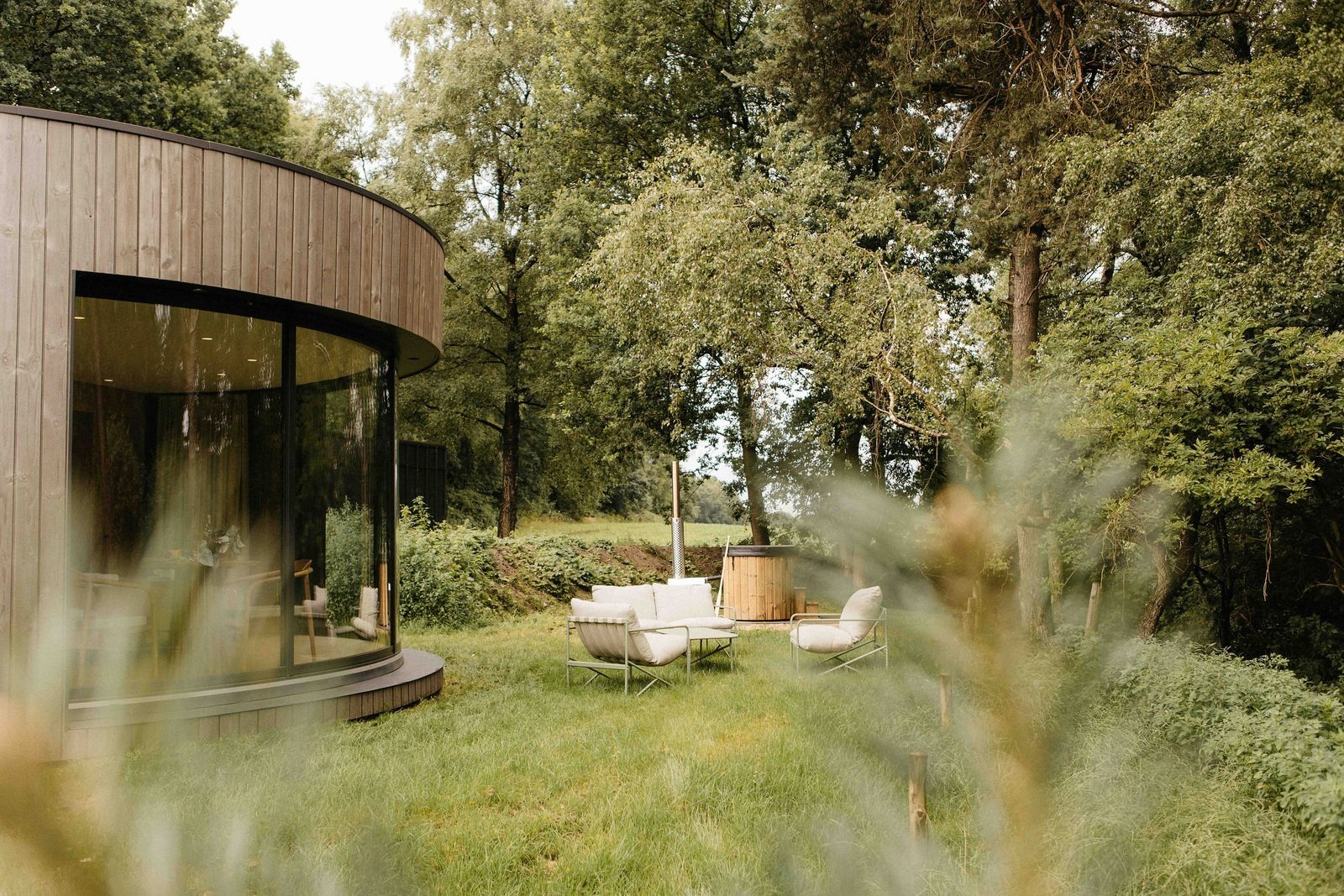 Supertrips - Luxe pod met hottub